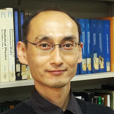picture of associate professor Ishikawa